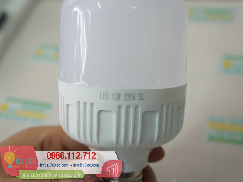 Đèn LED búp 13W trụ kín nước sử dụng điện 220VAC