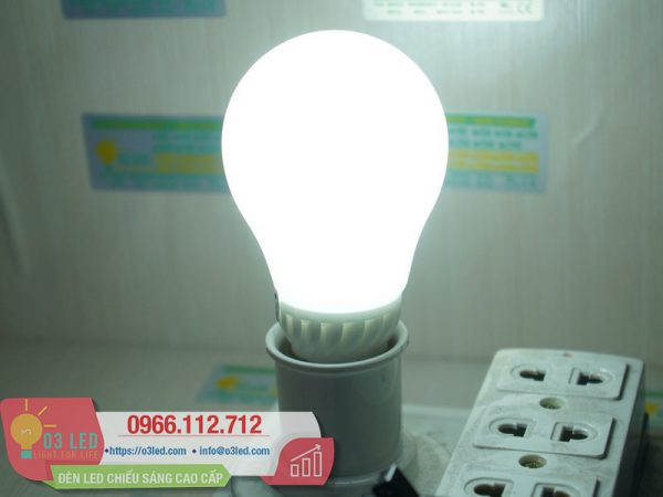 Den LED Bulb 5W Thuy Tinh Su(12)