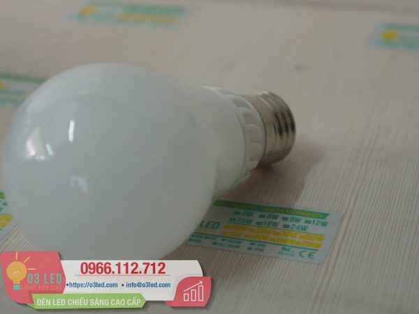 Den LED Bulb 5W Thuy Tinh Su(7)