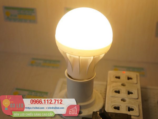 Den LED Bulb 9W Nhua(13)